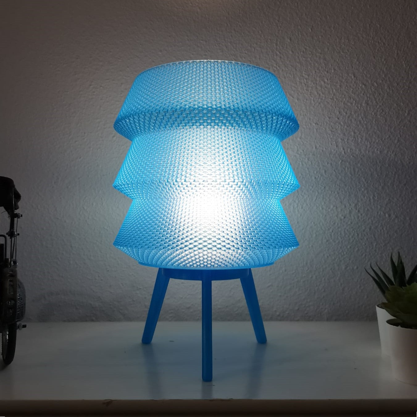 Dynasty Light