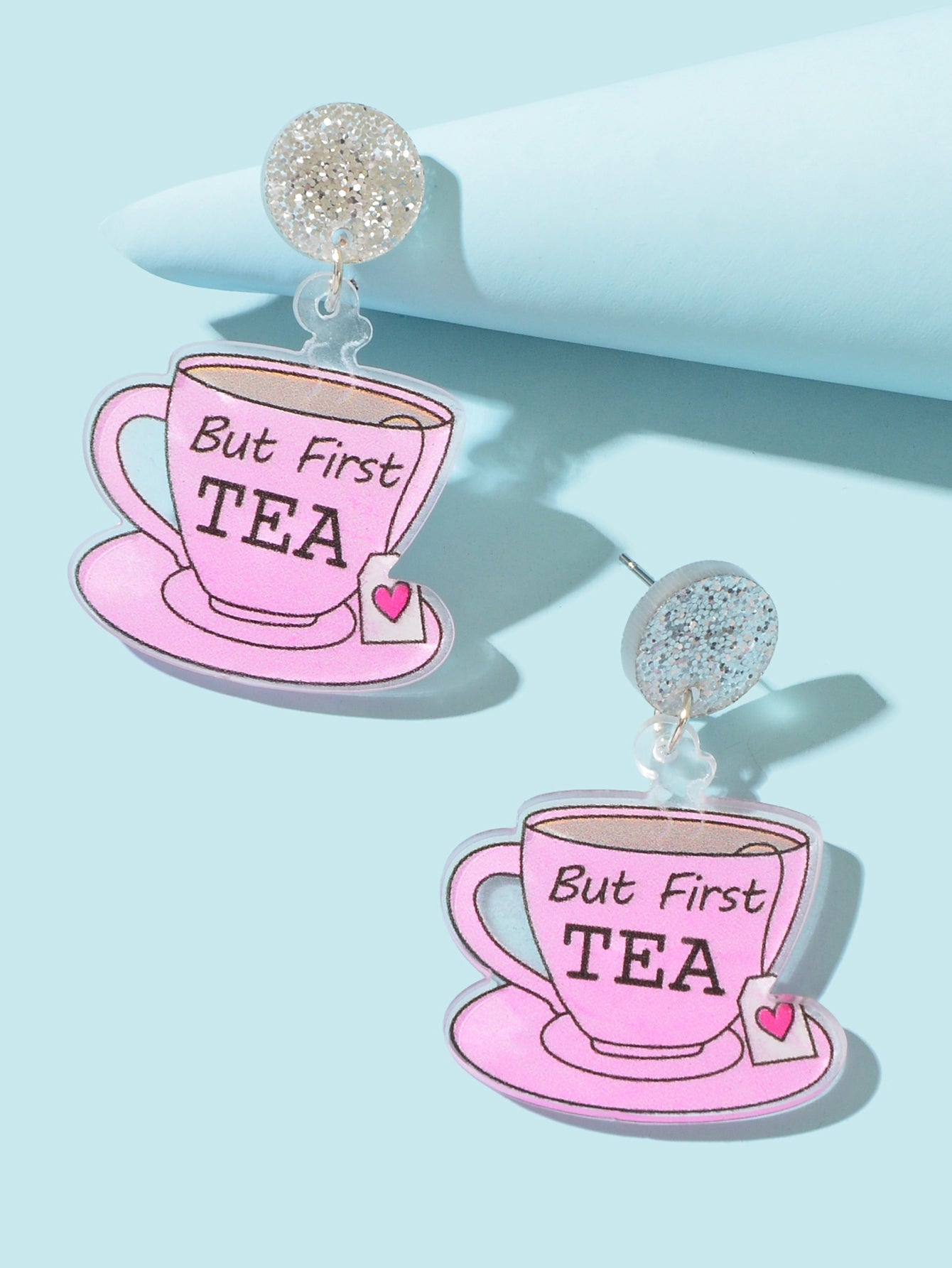 Personality Creative Acrylic Tea Cup Design Pendant Lightweight